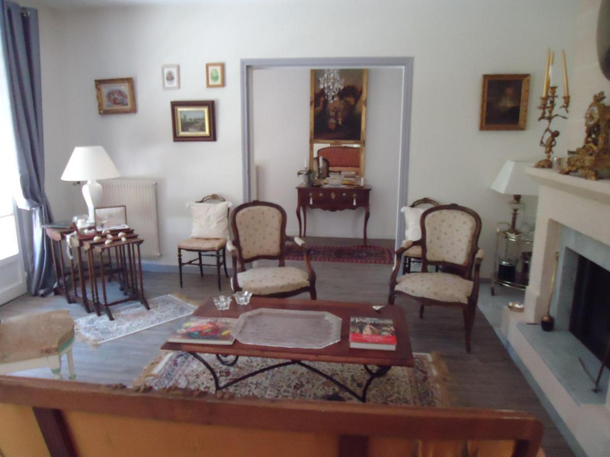 A La Cerisaie Bed & Breakfast Carignan-de-Bordeaux Exterior photo